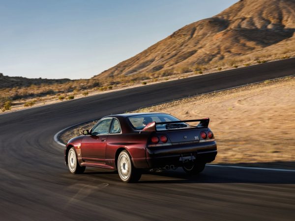 Kanskje den siste "nye" Skyline GT-R i verden har fryktelig få kilometer på seg