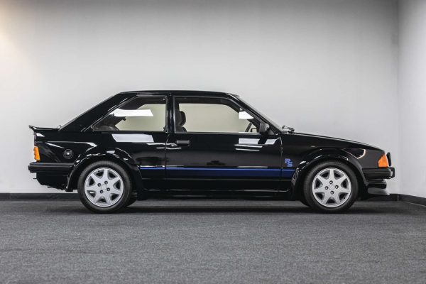 Royal Ford Escort RS Turbo søker ny eier