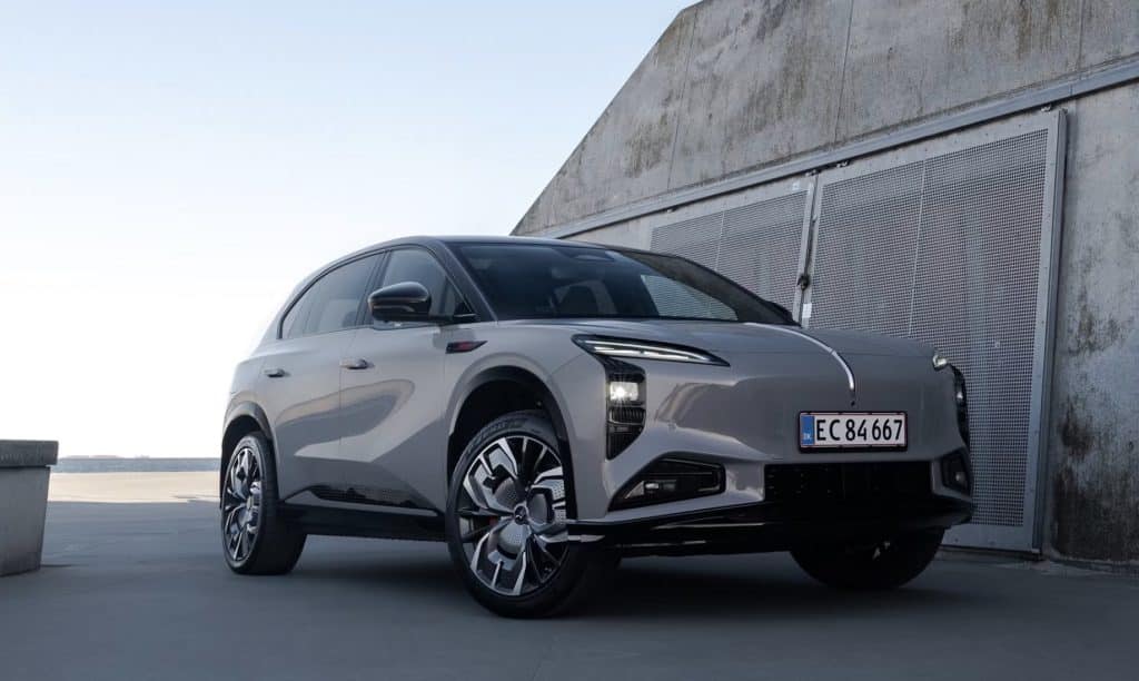 Hongqi SUV overrasker med topkarakter: Sikkerheden er i top