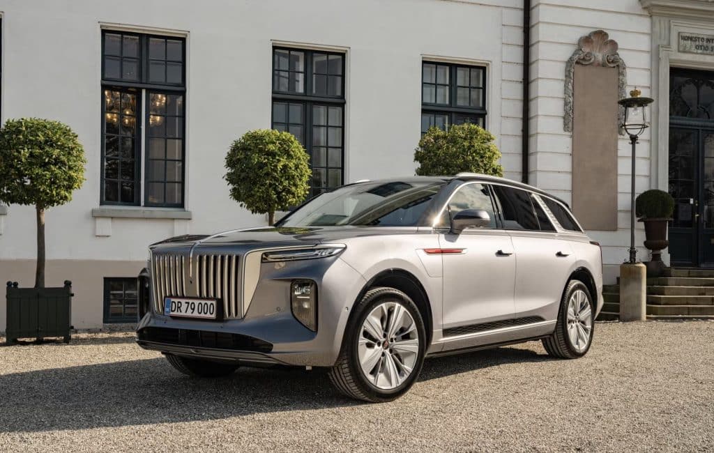 Hongqi SUV overrasker med topkarakter: Sikkerheden er i top